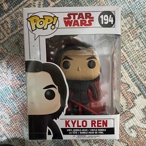 Funko Pop Kylo Ren Vinyl Figure - Black and Red
